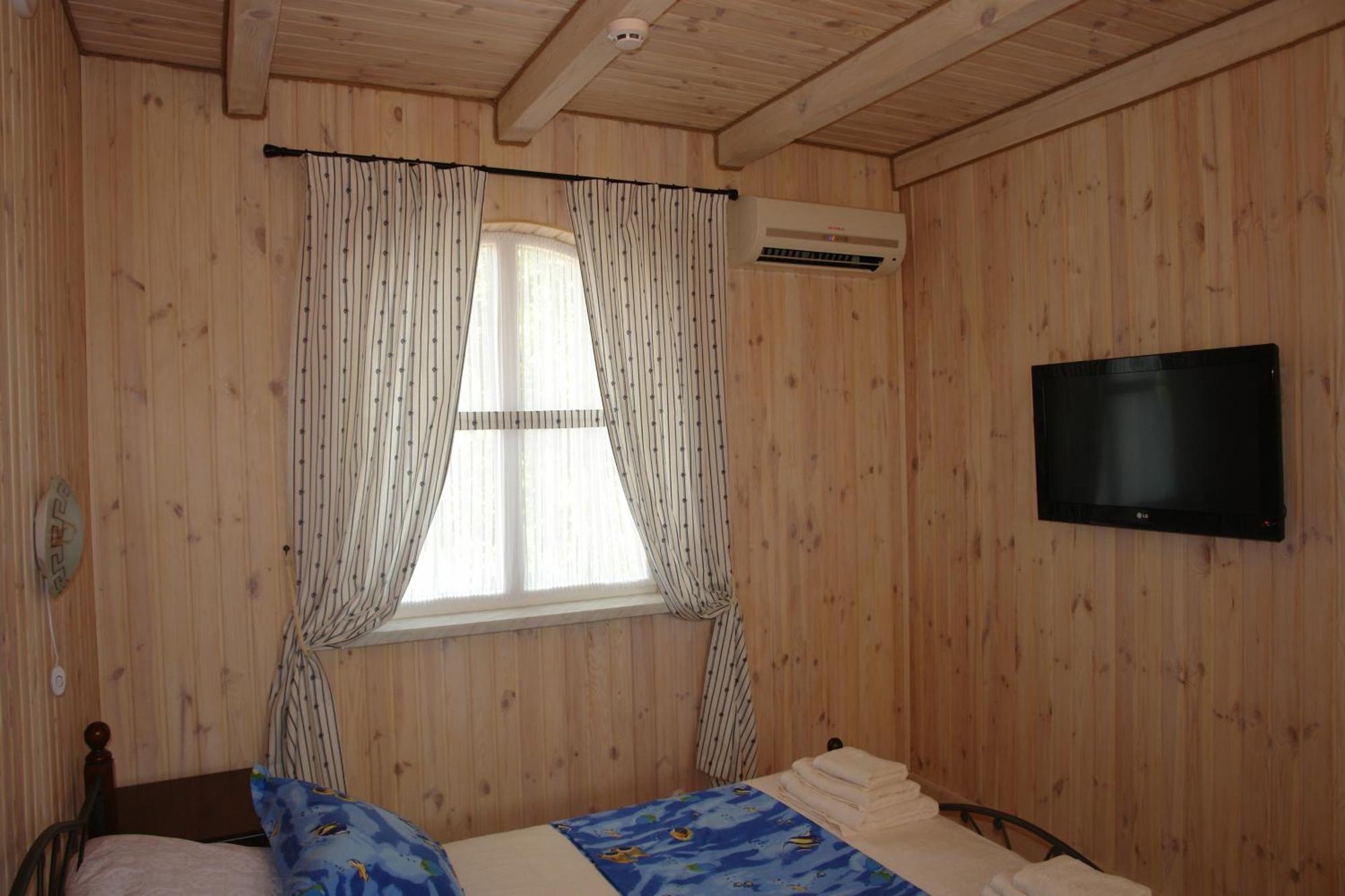 Hotel Sicilia Çornomorsk Dış mekan fotoğraf