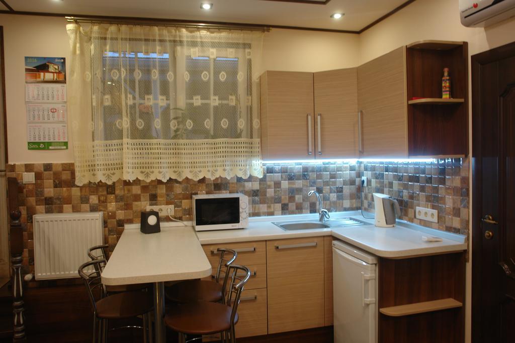 Hotel Sicilia Çornomorsk Dış mekan fotoğraf