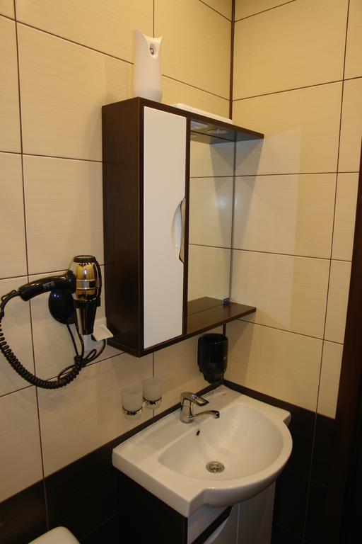 Hotel Sicilia Çornomorsk Dış mekan fotoğraf