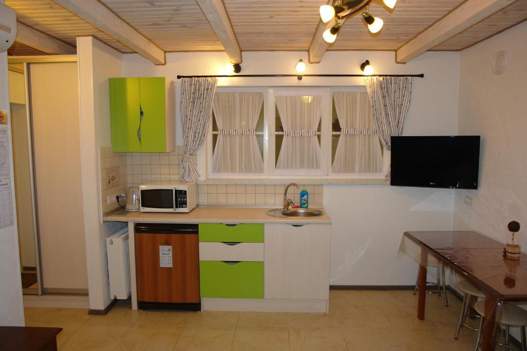 Hotel Sicilia Çornomorsk Oda fotoğraf