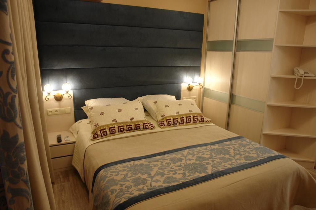 Hotel Sicilia Çornomorsk Dış mekan fotoğraf
