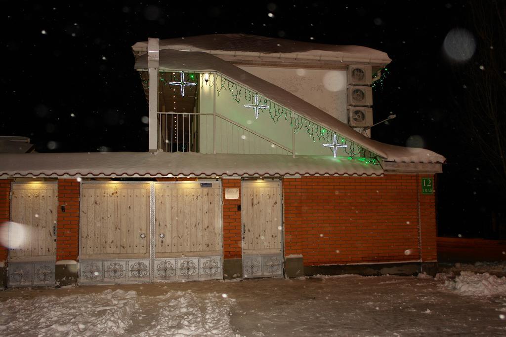 Hotel Sicilia Çornomorsk Dış mekan fotoğraf